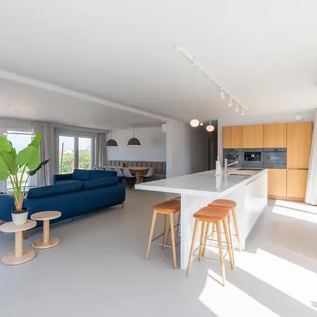 Luxurious Sea View For 10 With Parking * Koksijde